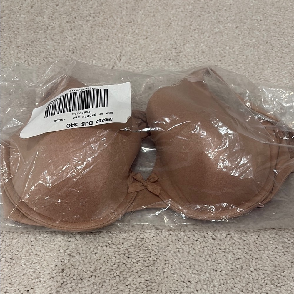 NWT Victoria's Secret T-shirt full coverage bra